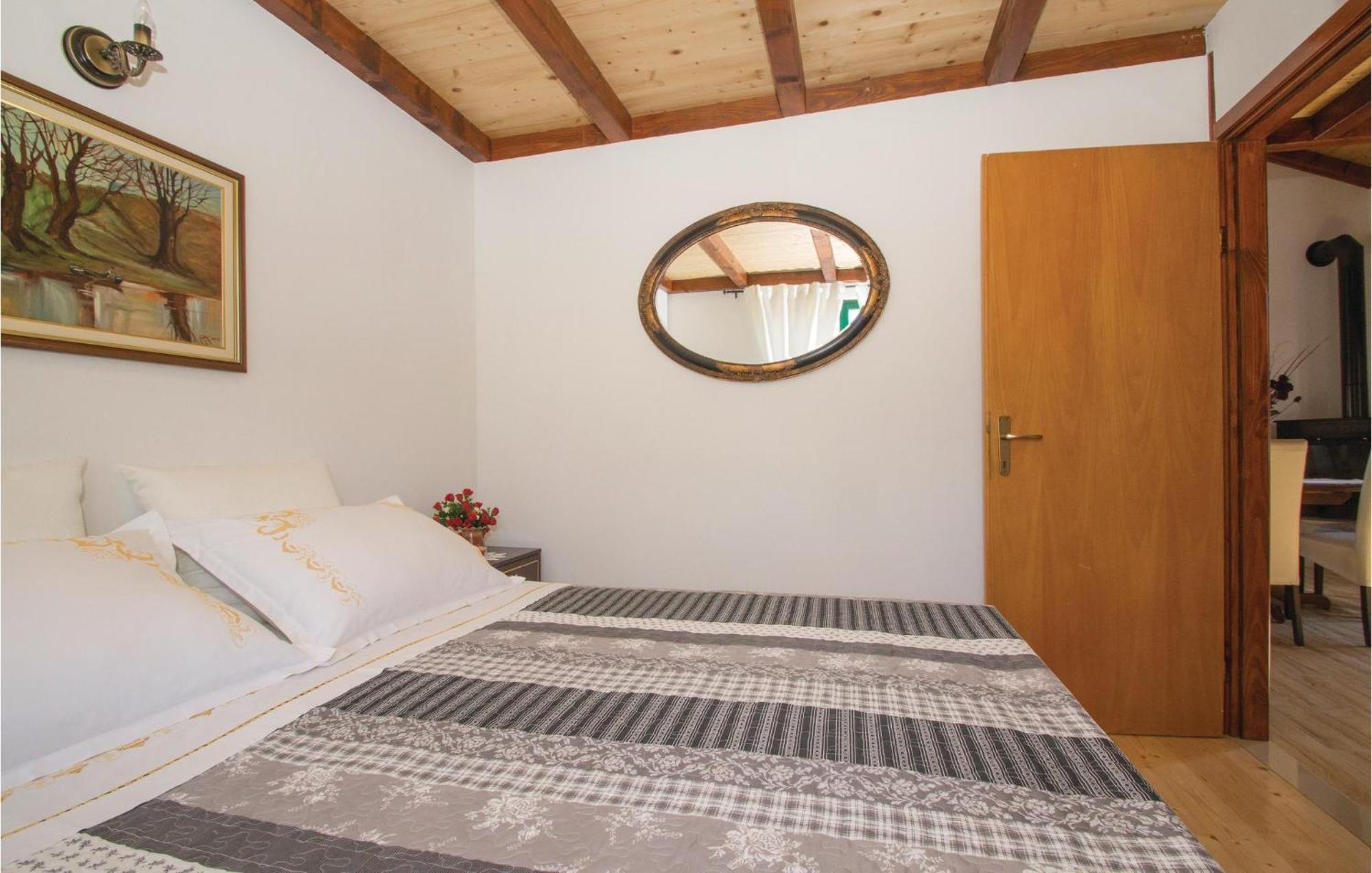 Awesome Home In Smokvica With Kitchen Bagian luar foto